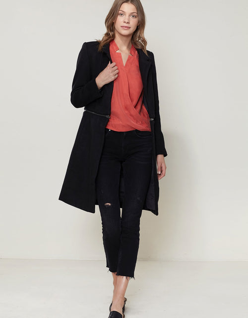 Load image into Gallery viewer, Women&#39;s Wool-blended Open Front Jacket In Black
